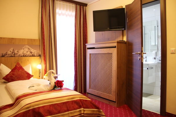 Hotel AlpinaRos Demming